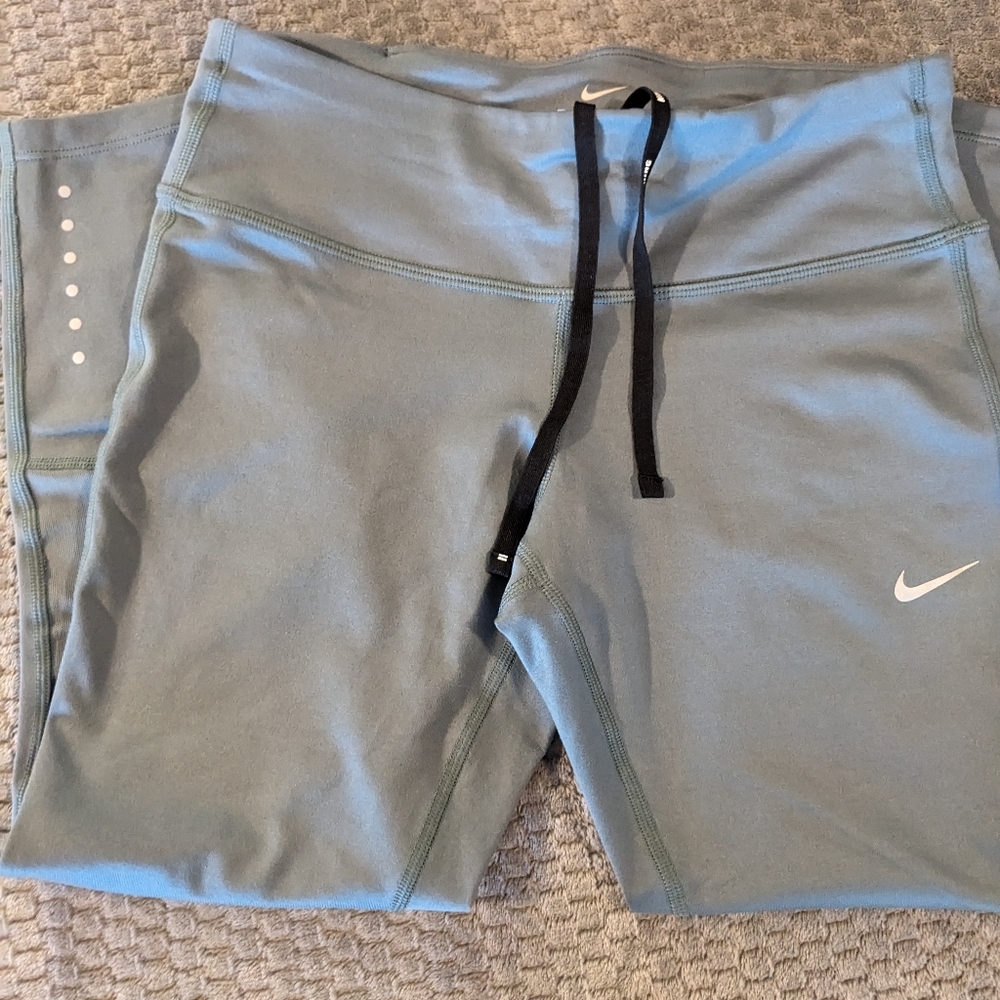 Nike Capris